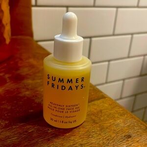 Summer Fridays 
Heavenly Sixteen all in one face oil